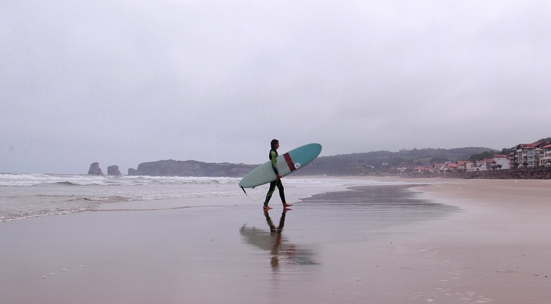 Surfen im französischen Baskenland