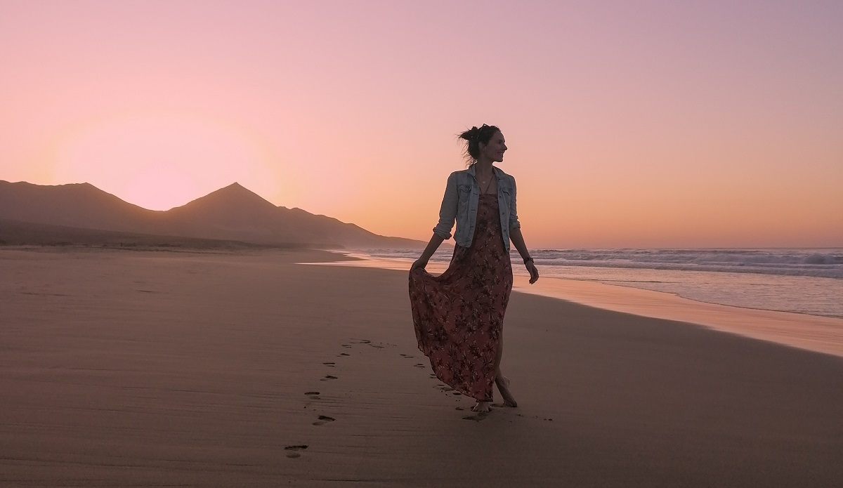 Frau am Strand